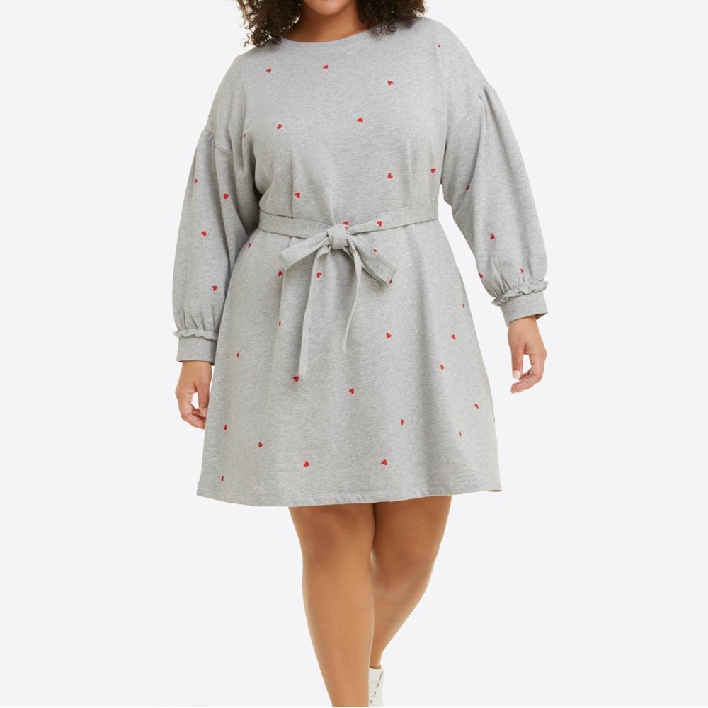 Draper James Bobbie Sweatshirt Dress in Printed Hearts